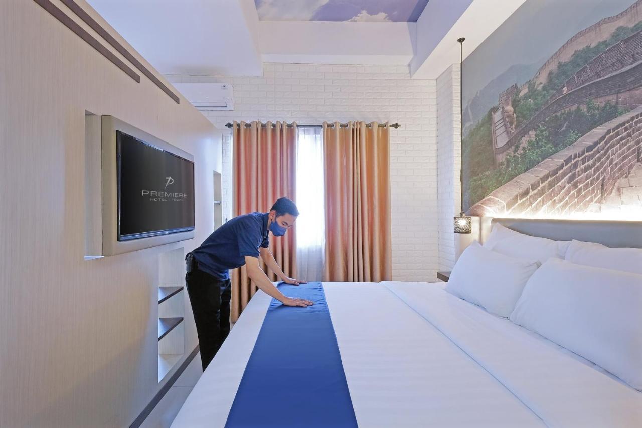 Premiere Hotel Tegal Eksteriør bilde